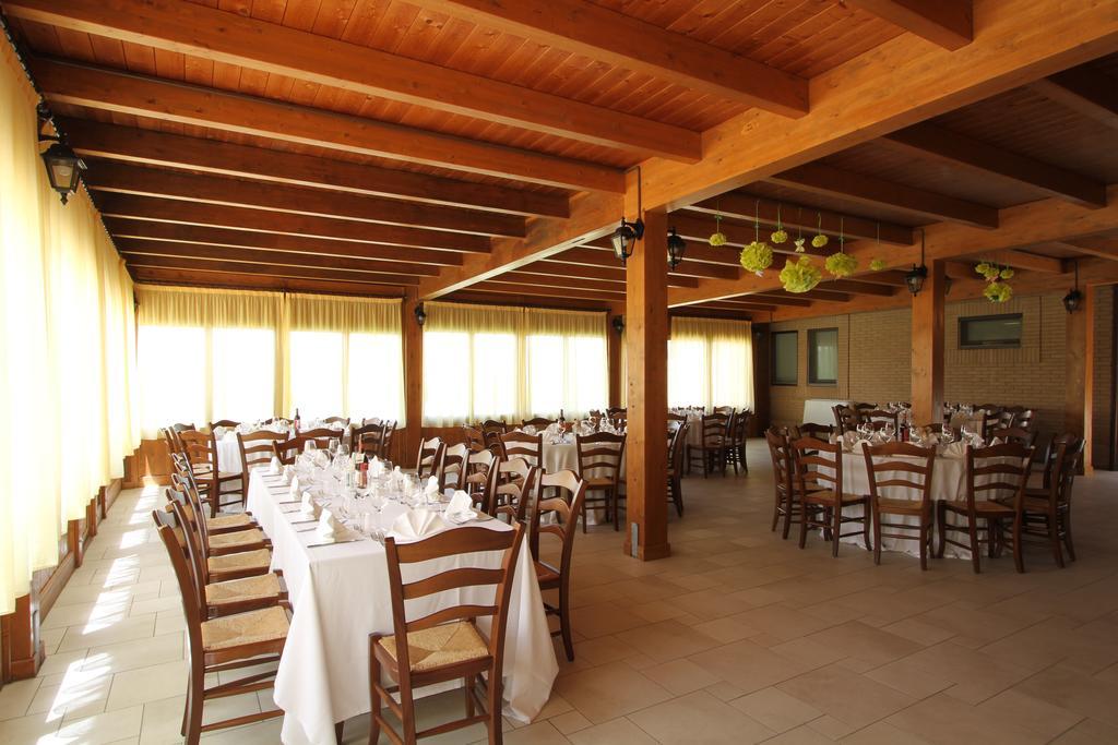 Country House Il Ponte Alba Adriatica Buitenkant foto