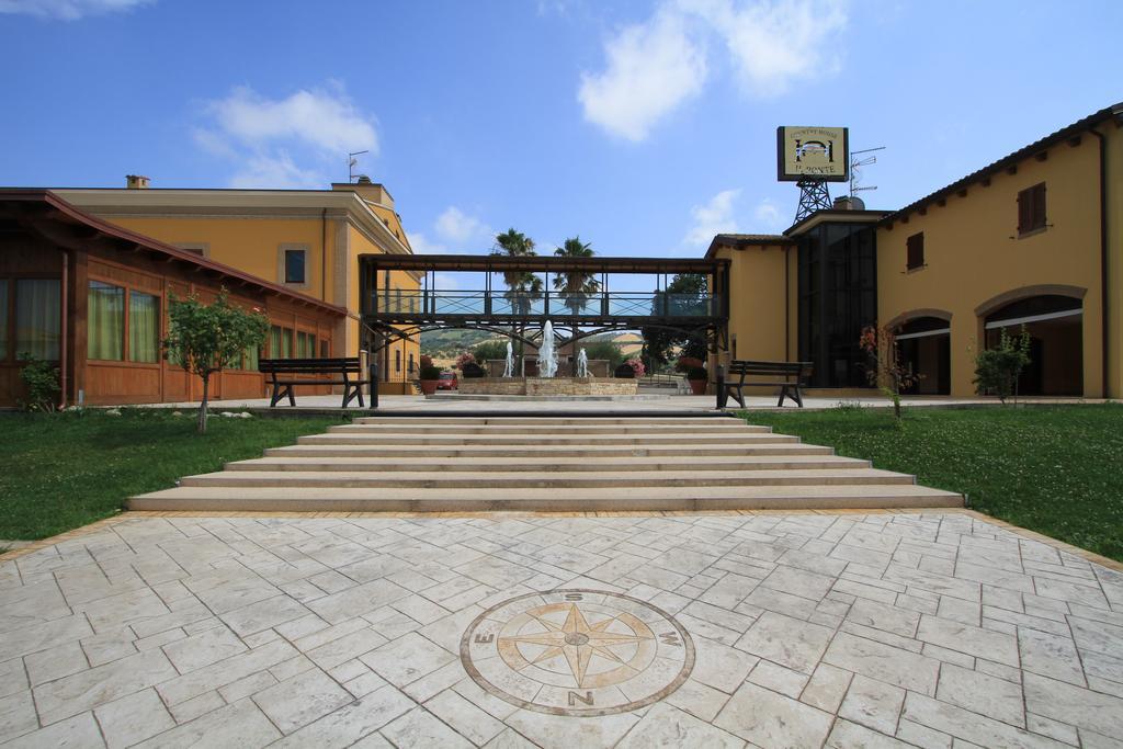 Country House Il Ponte Alba Adriatica Buitenkant foto